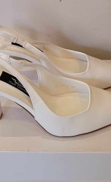 Producto calzado estilo sandalia Orzola.