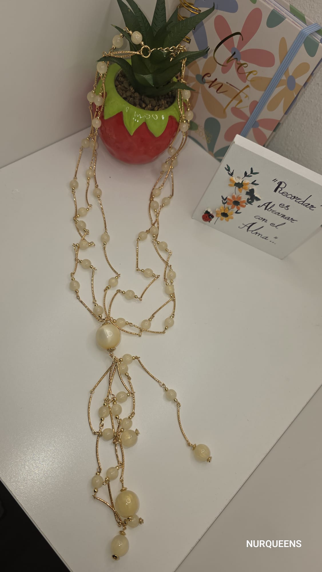 Collar Divina